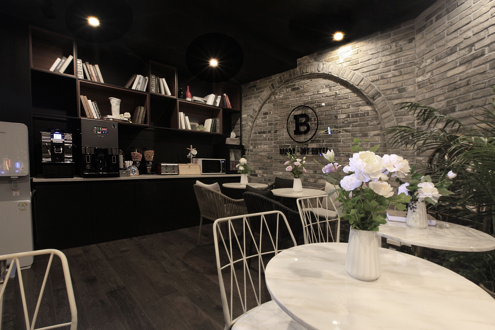 Brown Dot Hotel Yangjeong Busan Extérieur photo